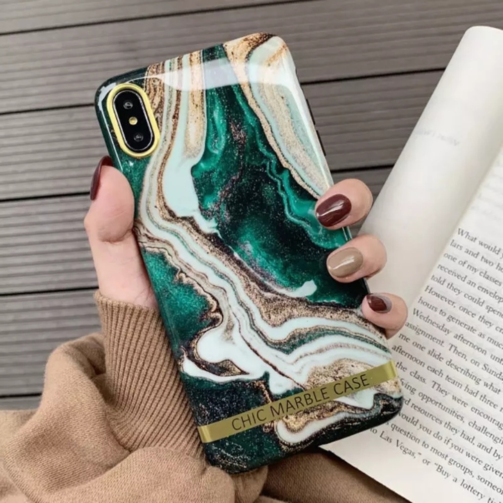 Artistic Green Marble iPhone 11 Silicone Case